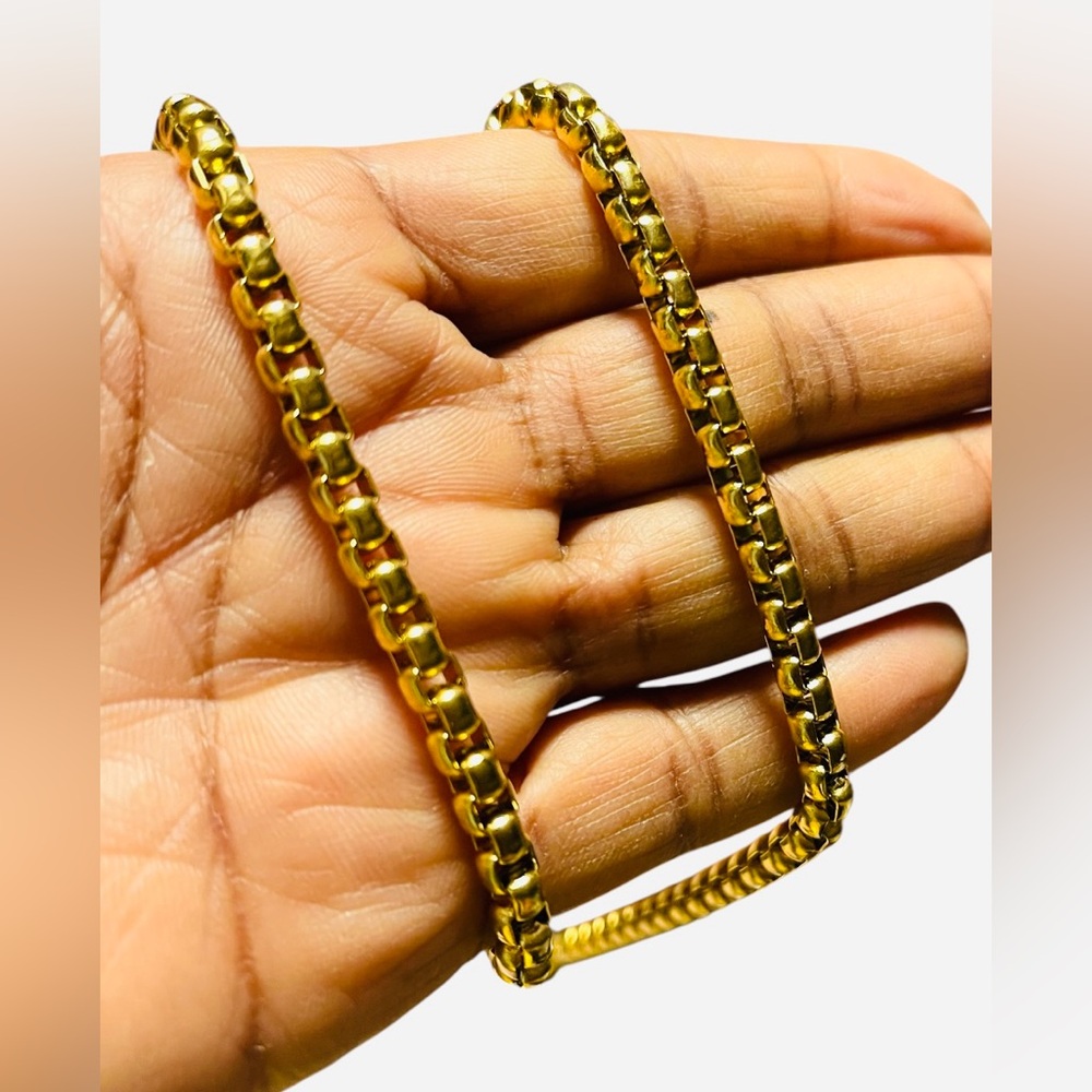 FASHION JEWELRY NECKLACE BRACELET EARRINGS SET WOMEN GOLD COLOR STAINLESS STEEL - Picture 8 of 8